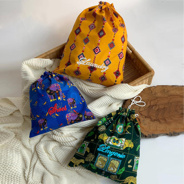 Paula's small cheap drawstring pouch