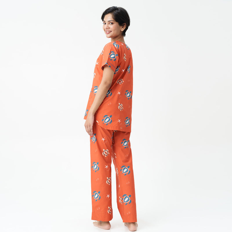 Turtle Tide Cotton Dip-Neck Pyjama Set