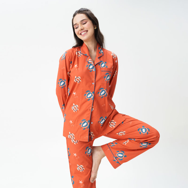 Turtle Tide Cotton Notched Collar Pyjama Set