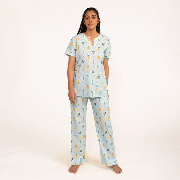 Pineapple Palms Cotton Dip-Neck Pyjama Set